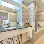 Appartement Modern With Swiming Pool & Garage - Lisboa