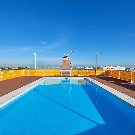 Modern With Swiming Pool & Garage - 公寓 *