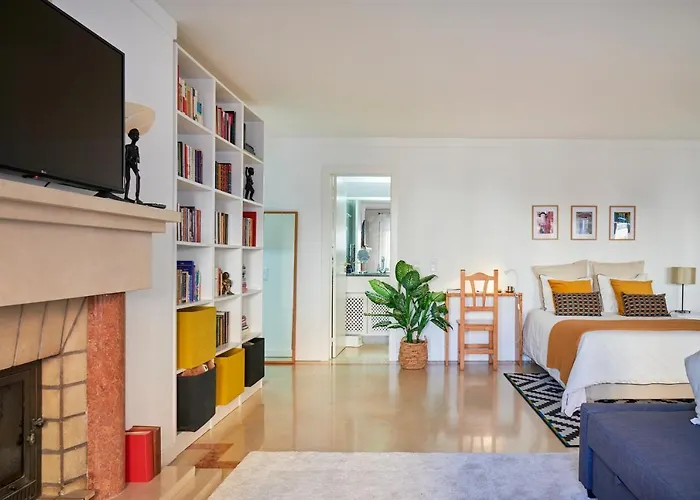 דירה Modern With Swiming Pool & Garage - *
