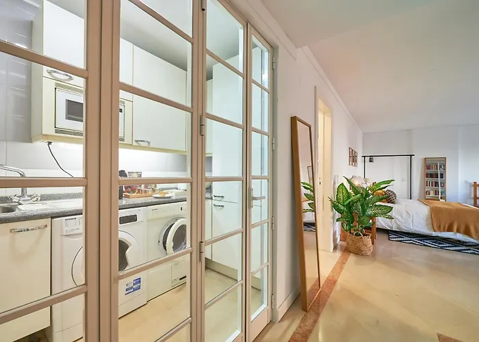 Apartmán Modern With Swiming Pool & Garage -